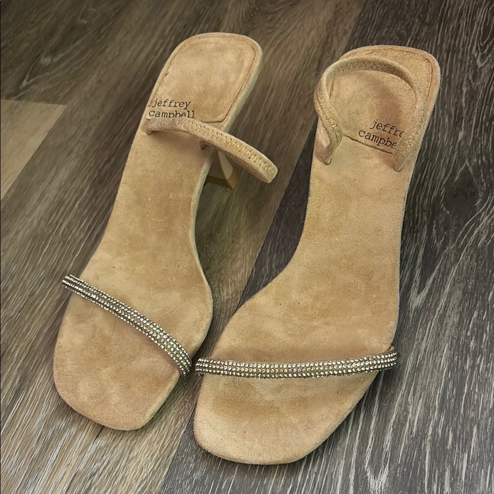 NWT Jeffrey Campbell heels sz6